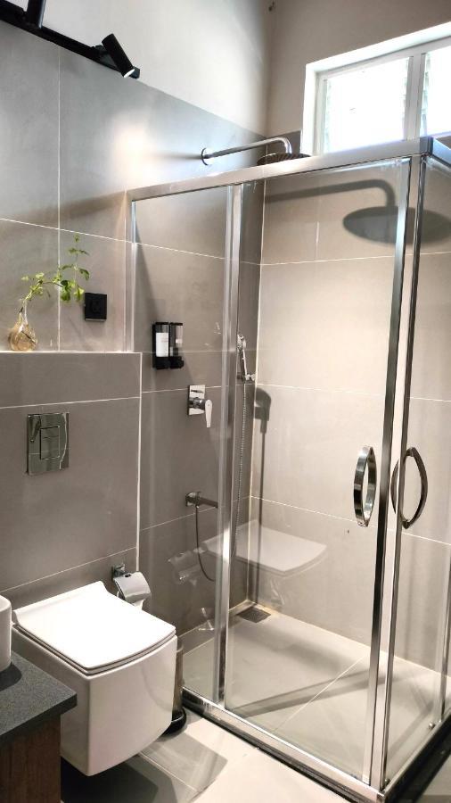 V Hotels And Resorts Chirala 외부 사진