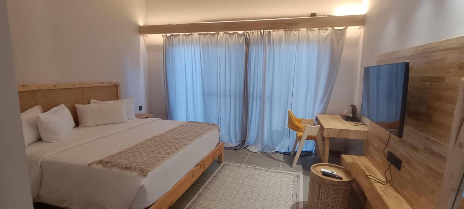 V Hotels And Resorts Chirala 외부 사진
